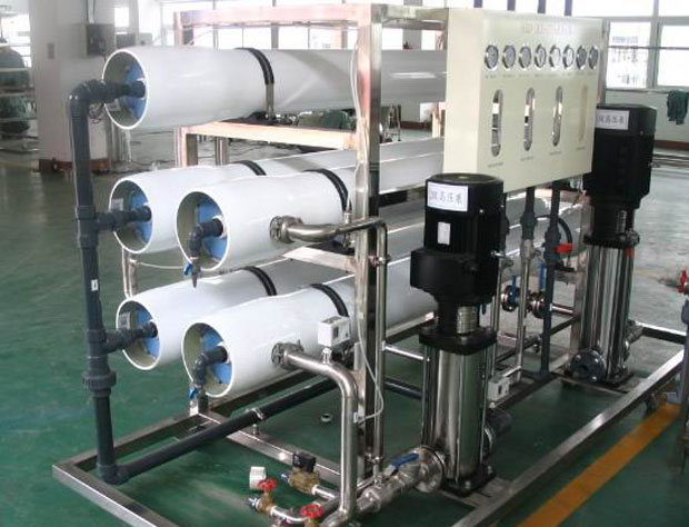 化妝品、精細化工行業(yè)用水制取設備