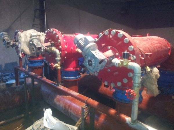 過濾器廠家在面對污水處理問題該怎么辦